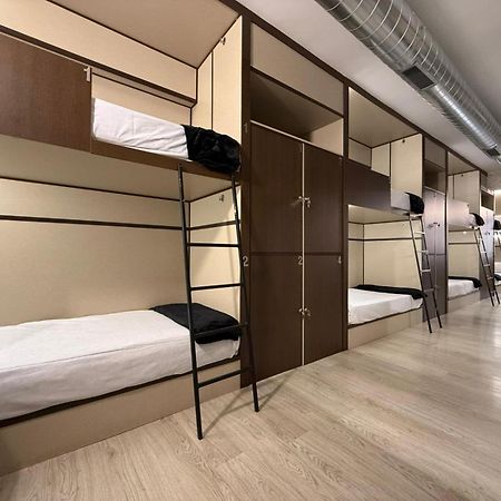 Hostel Tkh-Rooms Mate Madrid Exterior photo